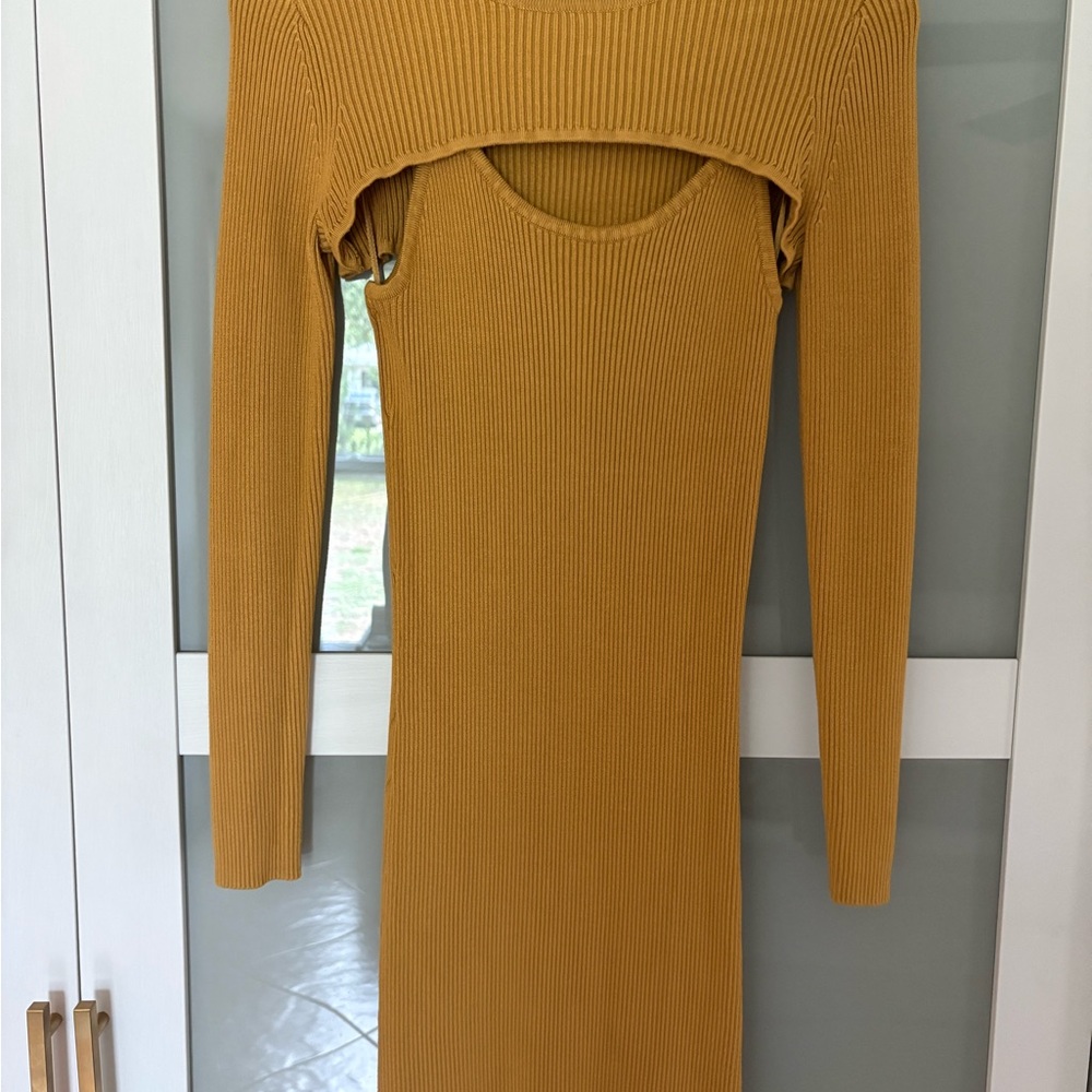 House of Harlow 1960 Yellow Ribbed Off-Shoulder Long Sleeve Dress